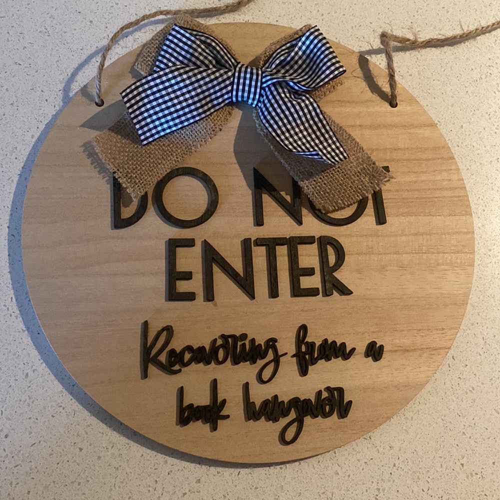 Do Not Disturb sign